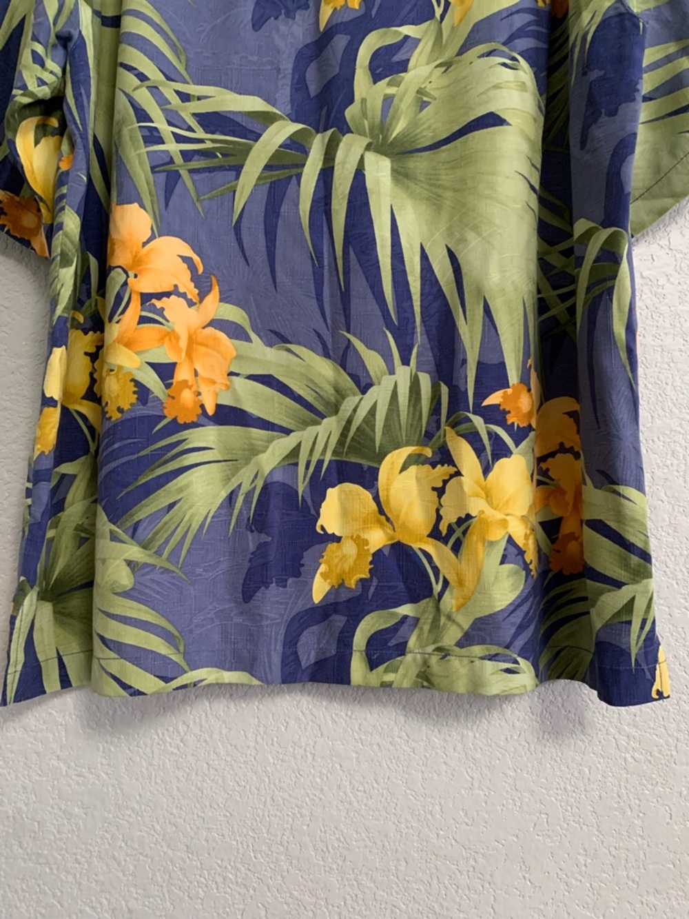Tommy Bahama Shirt Men XL Silk Floral  Hawaiian Print Short Sleeve Button Preppy - Picture 10 of 12